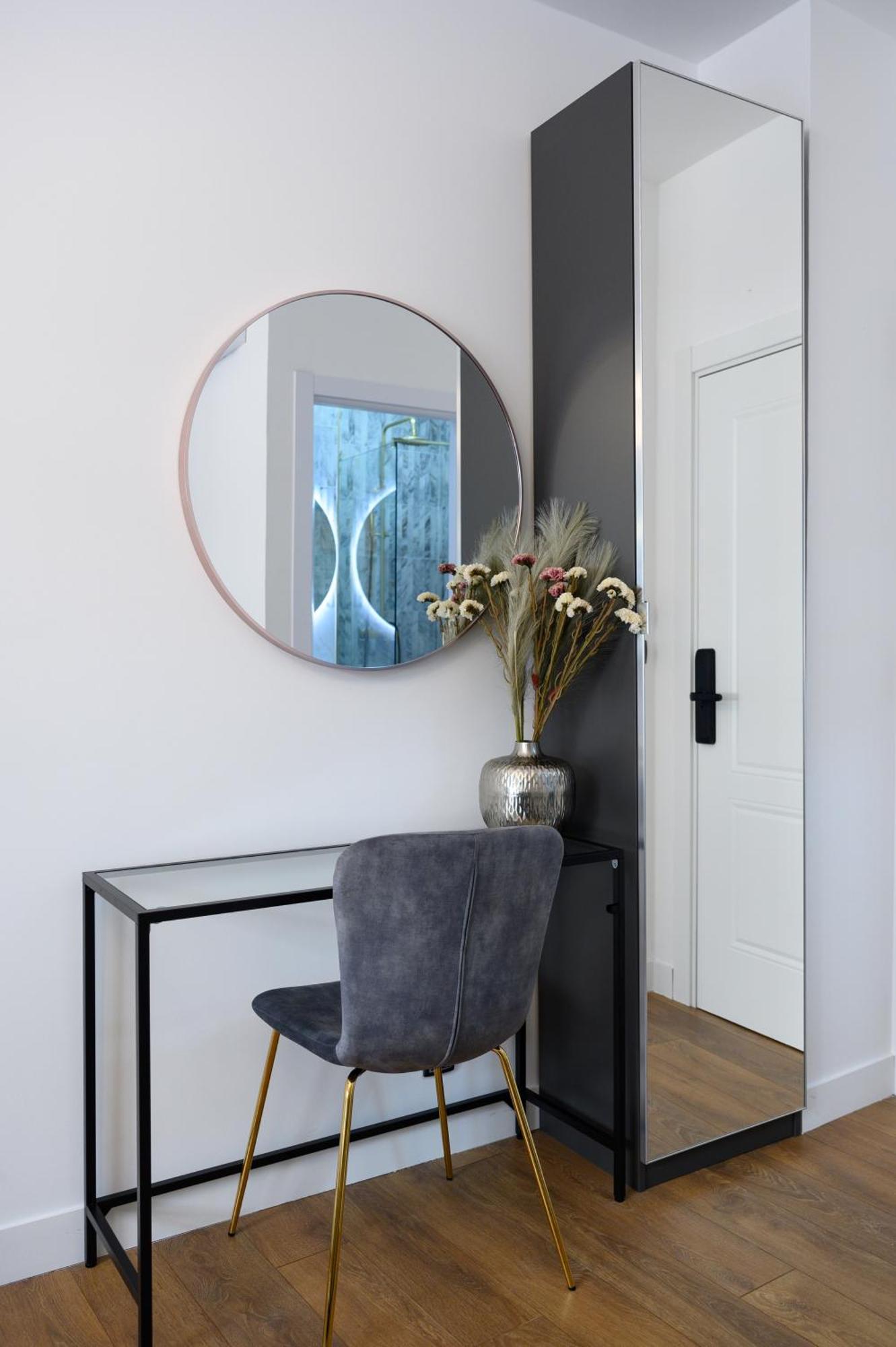 Urban Downtown Luxury Rooms And Suites Belgrado Esterno foto