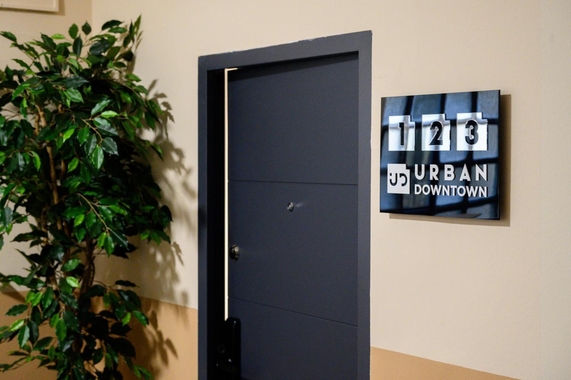Urban Downtown Luxury Rooms And Suites Belgrado Camera foto