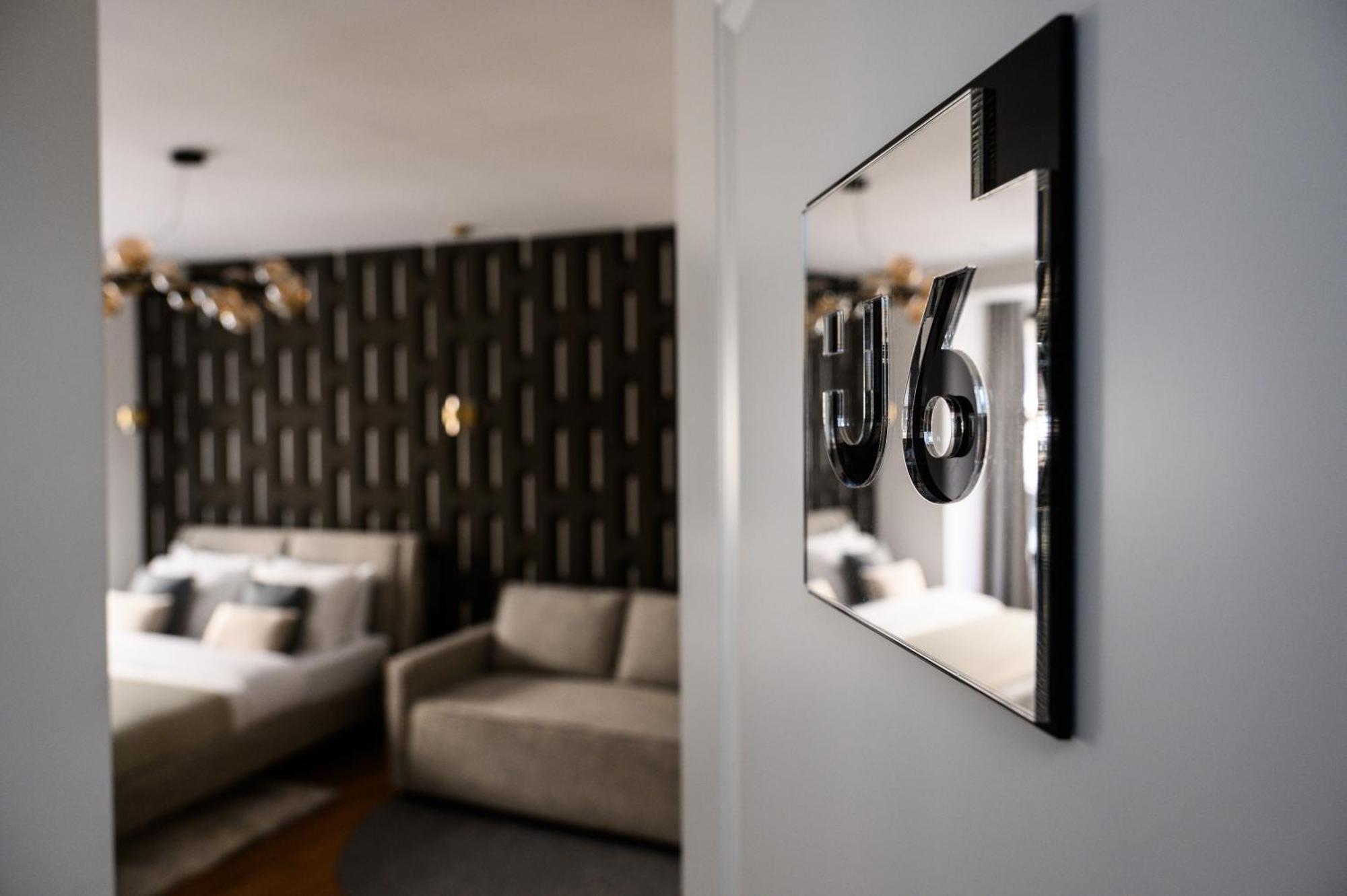 Urban Downtown Luxury Rooms And Suites Belgrado Camera foto